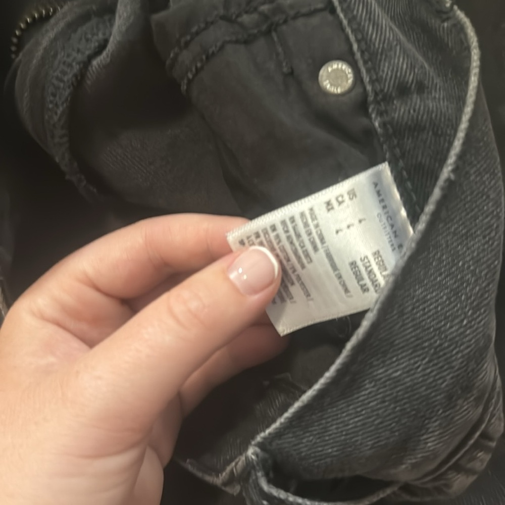 Jeans - Picture 3 of 4